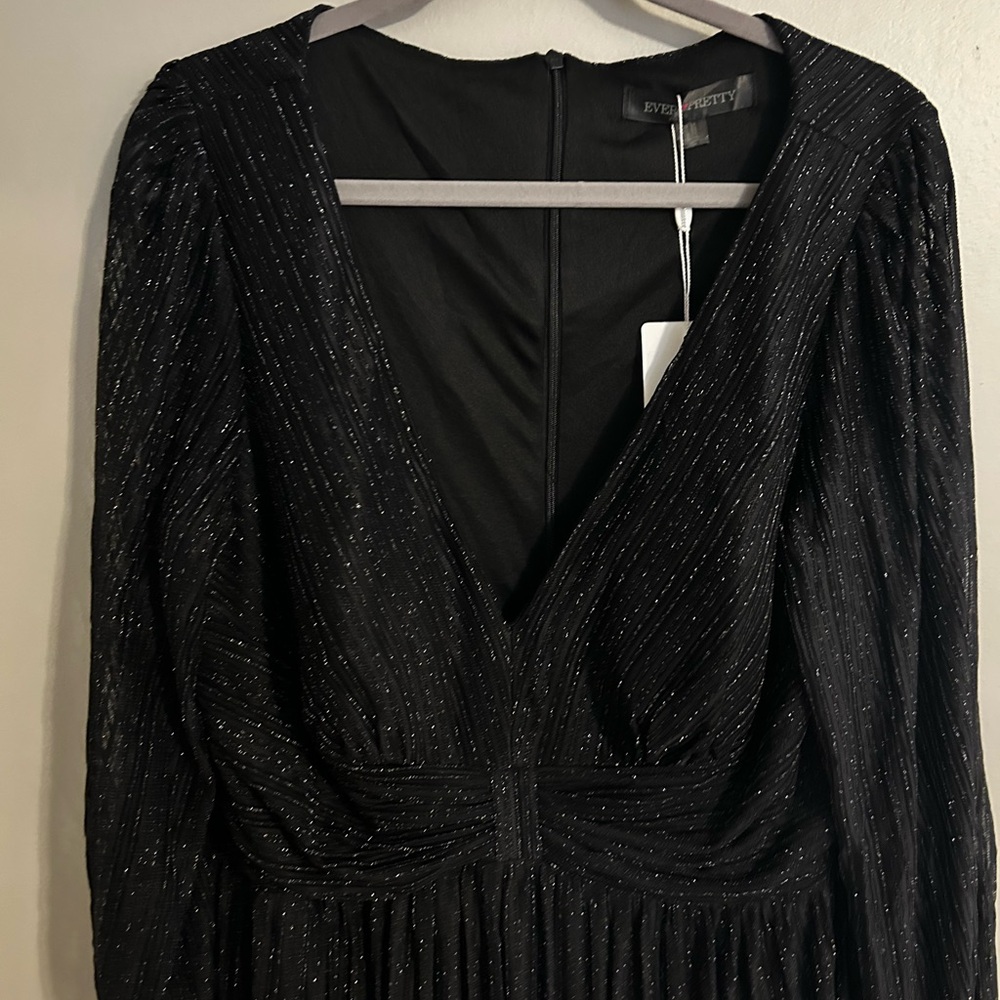 V Neck Ruched High Waist Long Sleeves Floor Length Glitter Evening Dresses Black